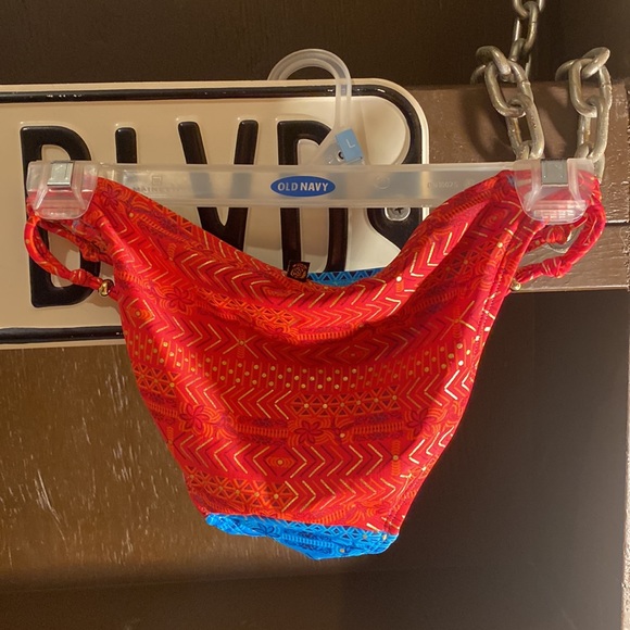 👙SEXY La Vie En Rose brand new never worn Size small Intricate beading/design🩱 - Picture 8 of 11